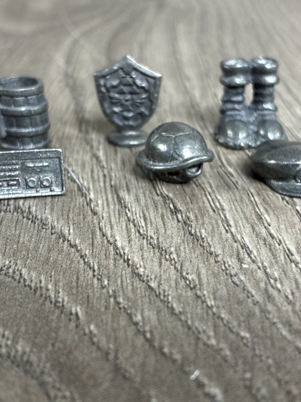 Monopoly Nintendo Collector’s Edition Board Game Collectible Pewter Tokens Zelda - Picture 7 of 10